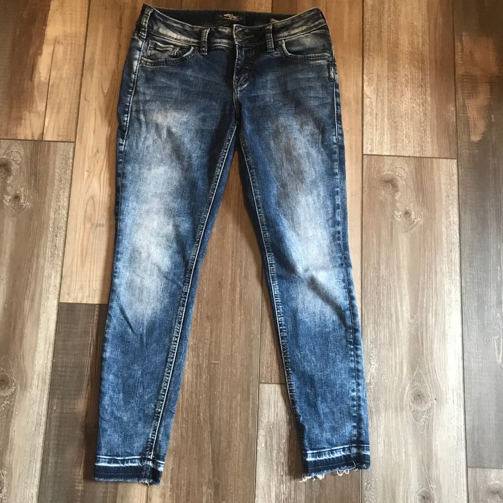 SILVER AIKO MID ANKLE SKINNY JEANS SIZE 26